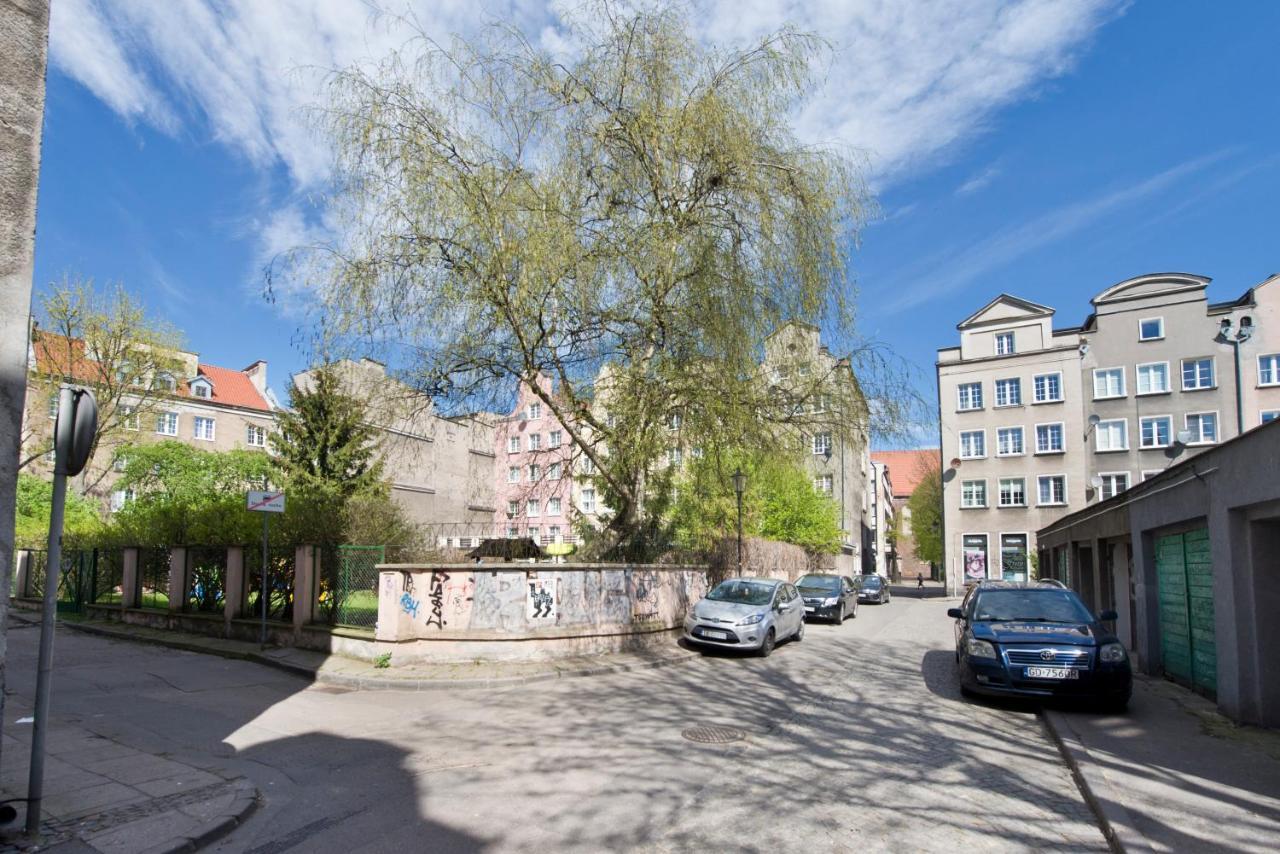 Kawalerka Na Weglarskiej Apartment Gdansk Exterior photo